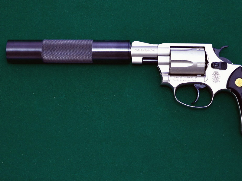 Schalldämpfer für Schreckschuss Revolver Steel Cop S&W Chiefs Special Colt Detective Special M10x1 Vollstahl (P18)